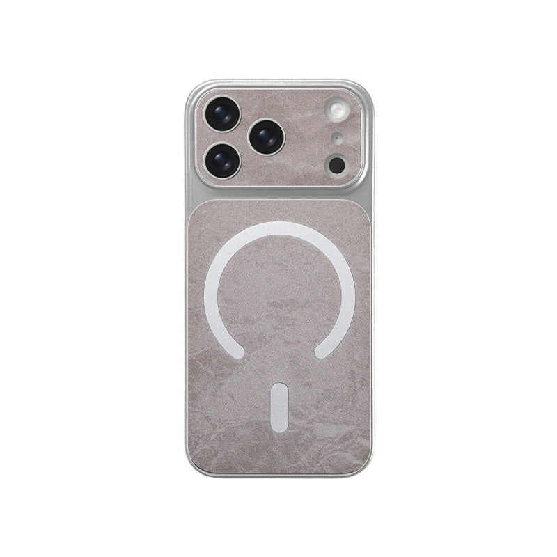 iPhone Snow Mountain Pattern MagSafe Case